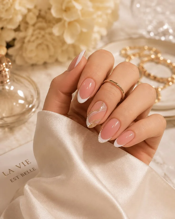 nail xinh french